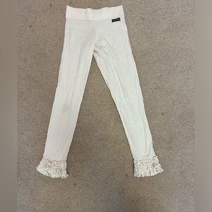 Matilda Jane white ruffle leggings in size 12